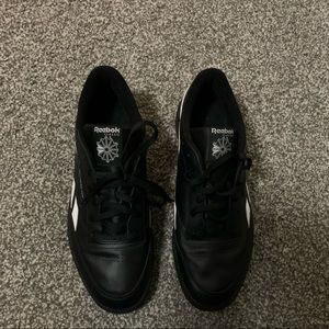 Reebok Classics sz 14 Blk / wht